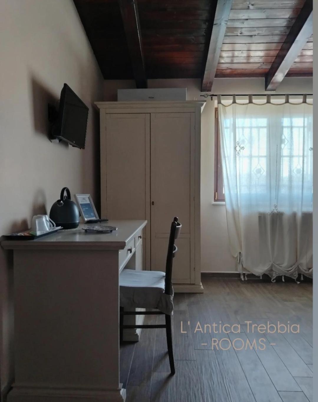 L' Antica Trebbia - Rooms Кальтаніссетта Екстер'єр фото